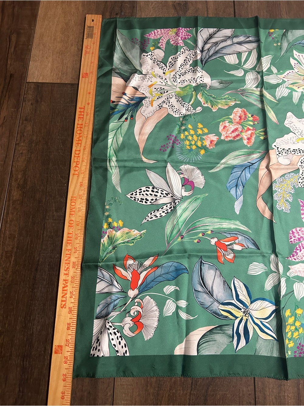 Yves Delorme Paris 100% Silk Scarf Green Botanical Tropical Floral Print Square - Picture 6 of 9